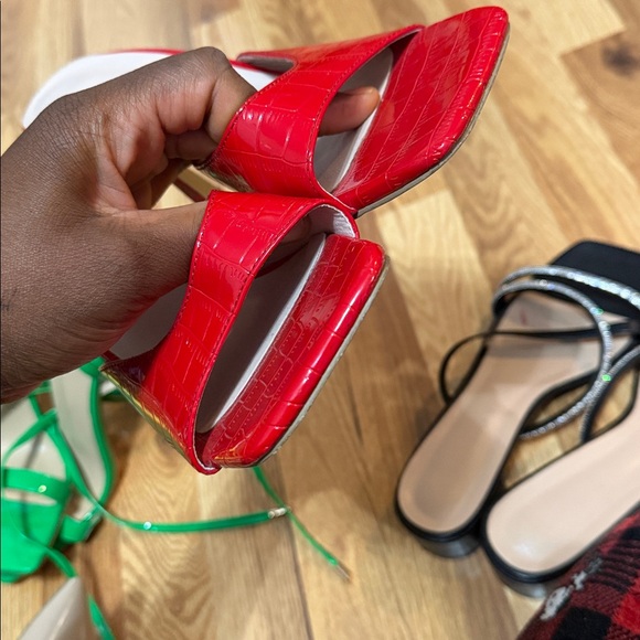 3 pairs of heels for $15 - Picture 9 of 12